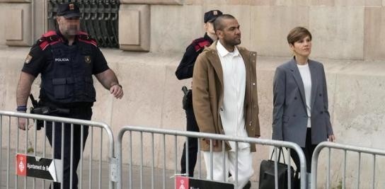  西媒：阿爾維斯要求對性侵受害者進(jìn)行新的心理評估，被法院駁回