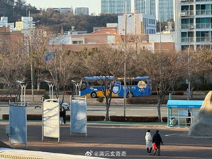  泰山隊退賽！博主：蔚山的大巴已經(jīng)抵達球場，隨后又開了回去