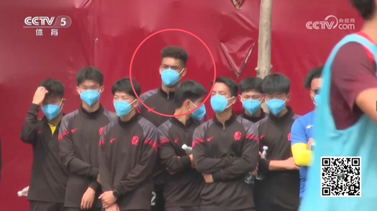  無緣U17國足名單，張洪福隨恒大足校觀摩國少隊(duì)訓(xùn)練