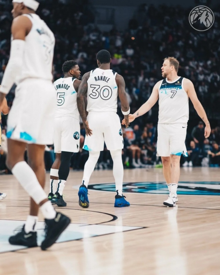  拿0分的NBA首發(fā)，所有人都為他叫好