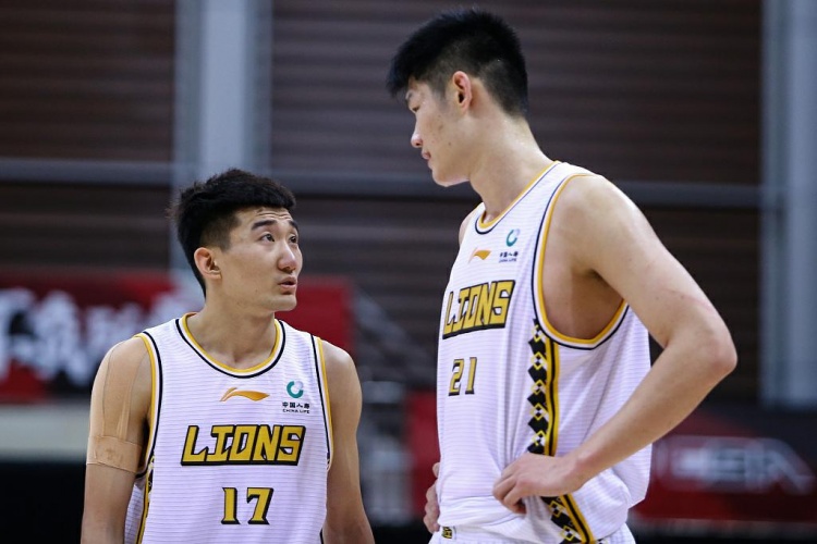  本賽季主場金身告破！張寧上籃絕殺 廣廈12連勝&主場19連勝遭終結(jié)