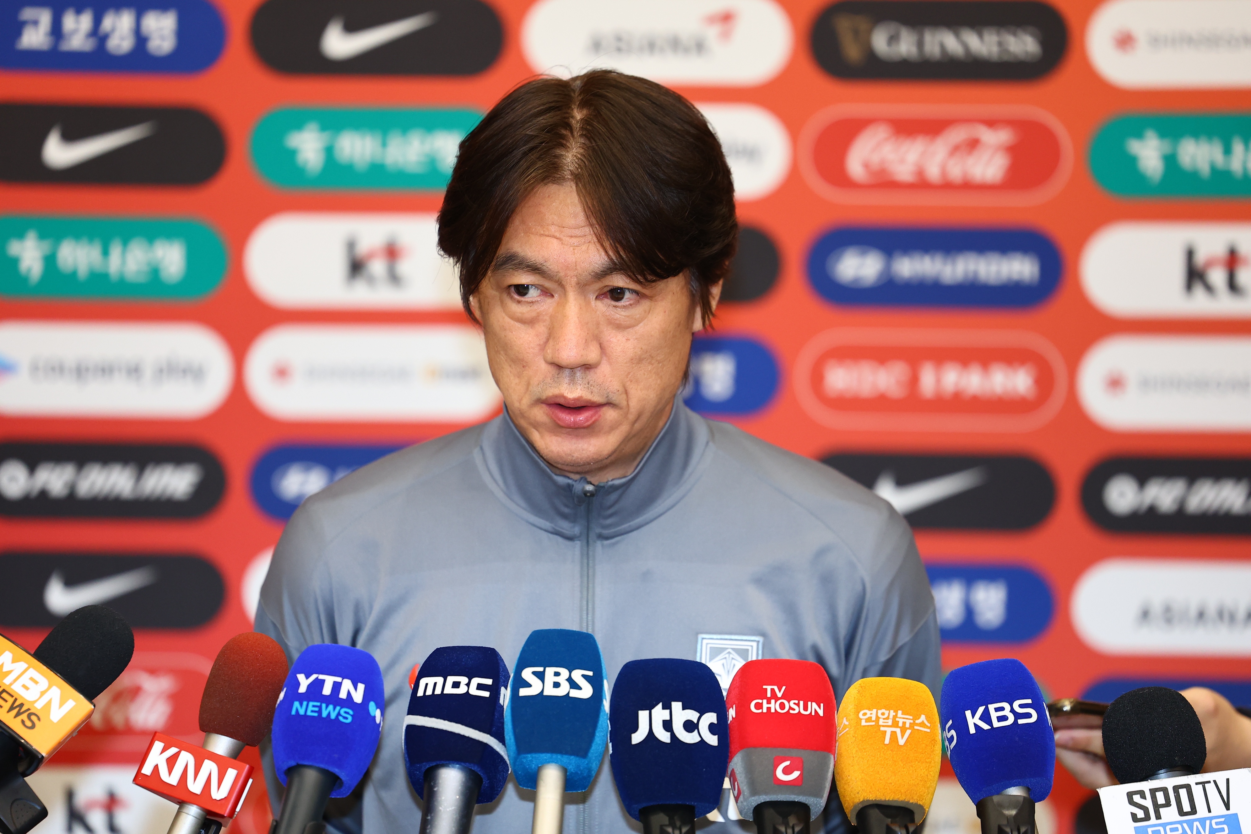  洪明甫不滿：金玟哉對國家隊也重要，拜仁缺乏對球員的保護